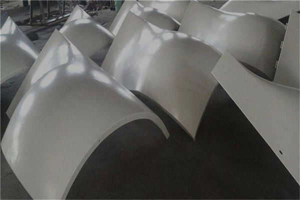铝业百科双曲铝单板和弧形铝单板的区别_知乎_